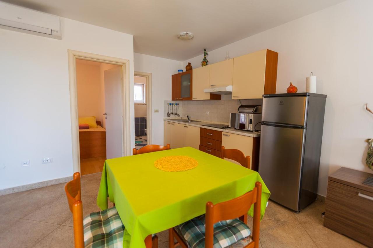 Apartman Mare Lovrečica Εξωτερικό φωτογραφία