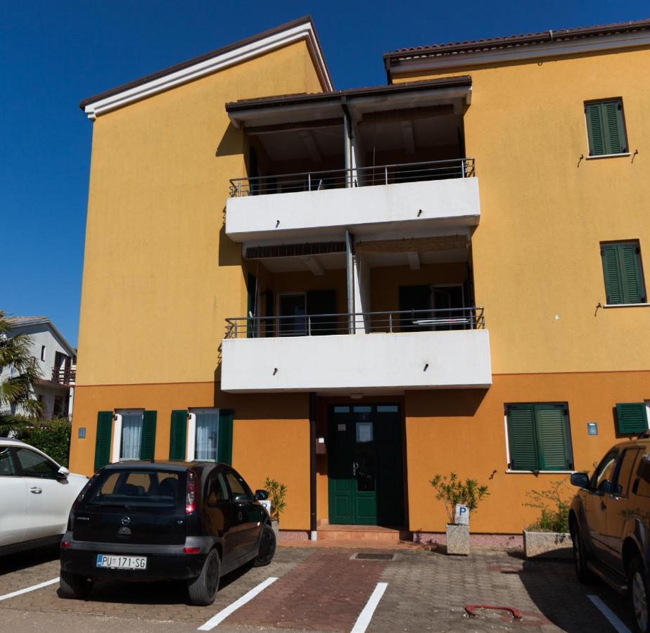 Apartman Mare Lovrečica Εξωτερικό φωτογραφία